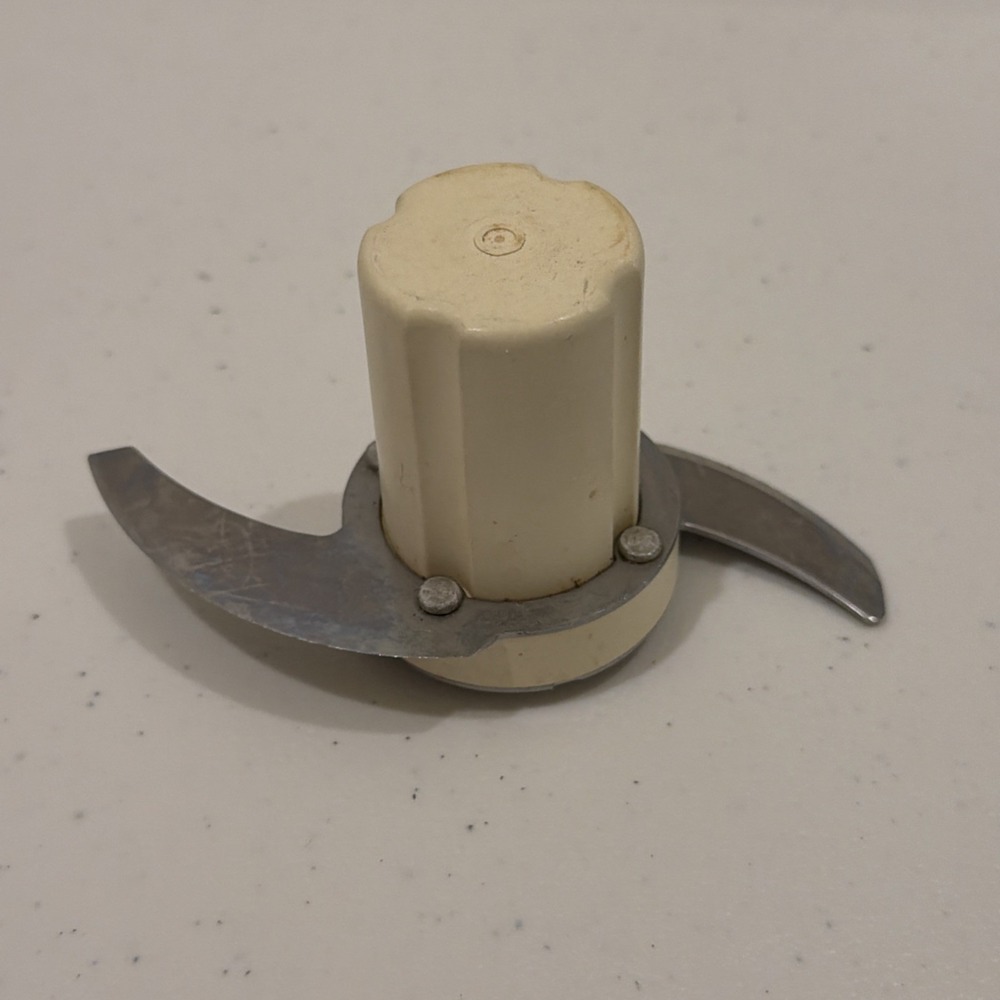 Sunbeam Oskar Plus 14181 or Oskar 14081 Food Processor Chopping Blade Part